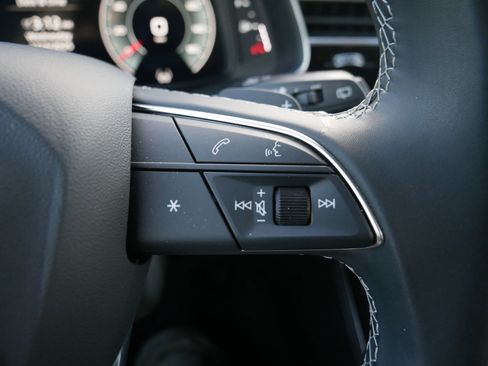 Certified 2025 Audi Q8 Prestige w/ Prestige Package image 29