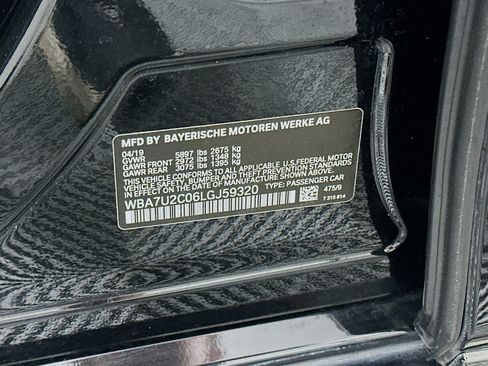 Used 2020 BMW 750i xDrive w/ Executive Package image 12