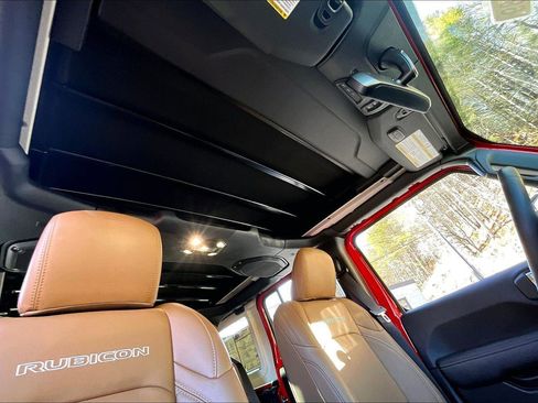 Used 2023 Jeep Wrangler Rubicon w/ Safety Group image 23