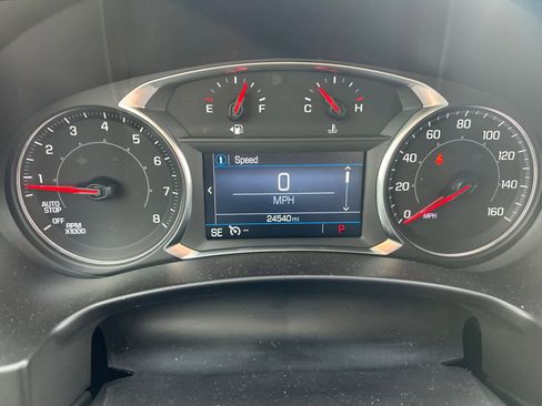 Used 2024 GMC Terrain SLE image 14