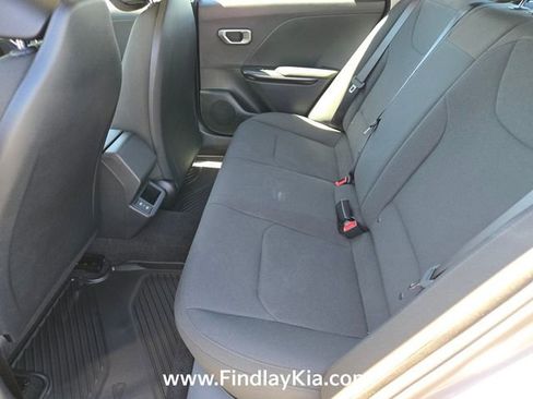 New 2026 Kia K4 FWD image 11