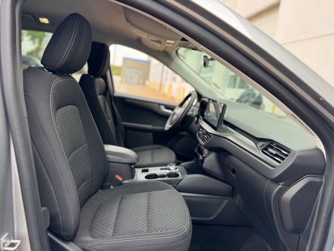 Used 2023 Ford Escape Active w/ Tech Pack #2 FWD image 27
