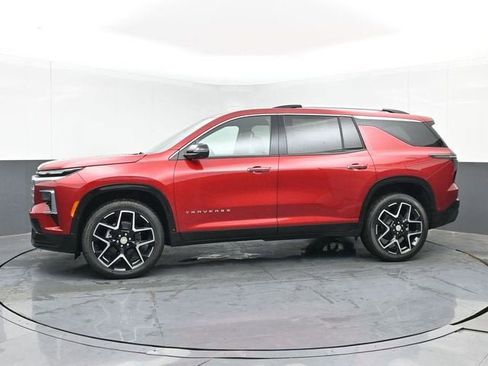 New 2026 Chevrolet Traverse High Country w/ LPO, Floor Liner Package FWD image 11