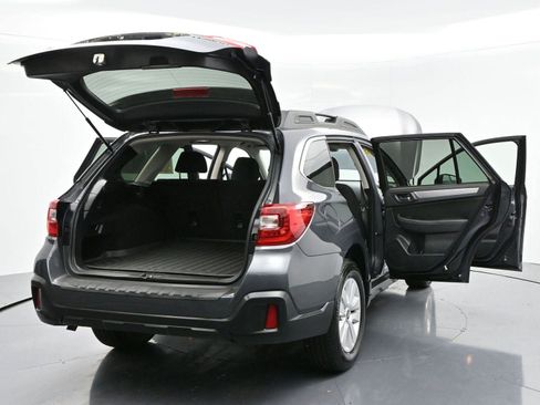 Used 2019 Subaru Outback 2.5i Premium image 40