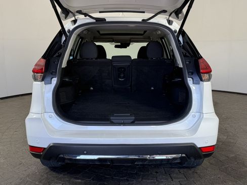 Used 2020 Nissan Rogue SV AWD/4WD image 7