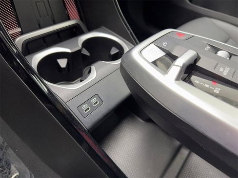 Used 2025 BMW X1 xDrive28i image 66