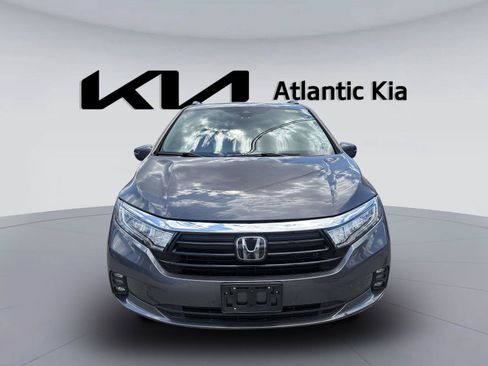 Used 2022 Honda Odyssey EX image 2