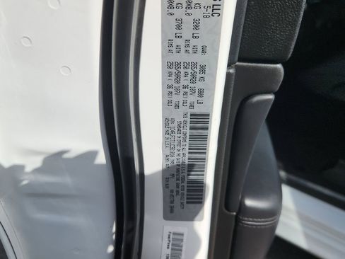 Used 2018 Jeep Grand Cherokee High Altitude AWD/4WD image 17