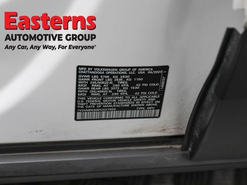 Used 2023 Volkswagen ID.4 Pro image 33