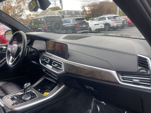 Used 2021 BMW X5 xDrive40i w/ Convenience Package image 13