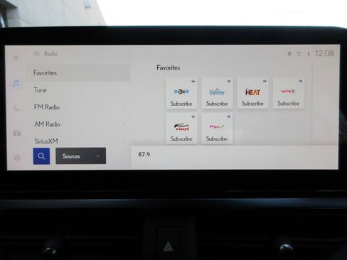 Used 2024 Lexus UX 250h AWD w/ Premium Package image 40