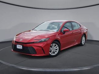 Used 2025 Toyota Camry LE FWD video 1