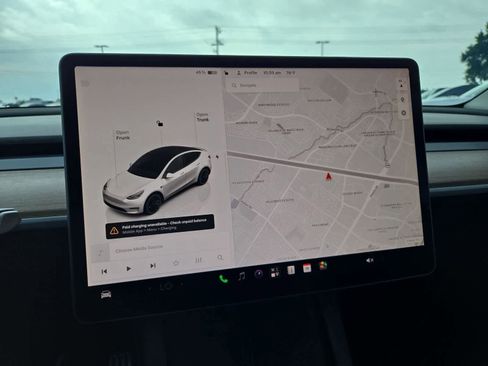 Used 2022 Tesla Model Y Performance AWD/4WD image 26