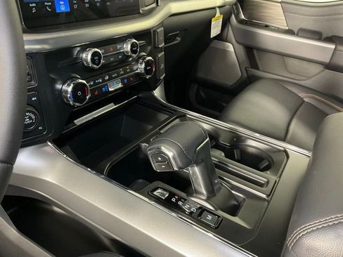 New 2025 Ford F150 Lariat w/ Equipment Group 501A Mid image 19