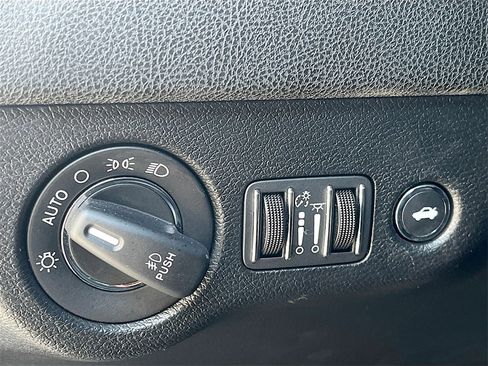 Used 2022 Chrysler 300 S w/ Comfort Group image 10