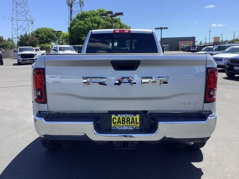 New 2026 RAM 3500 Tradesman AWD/4WD image 26