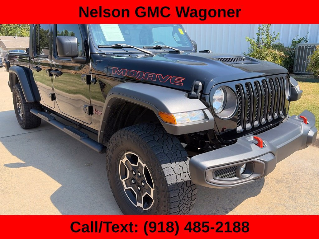Used 2023 Jeep Gladiator Mojave w/ Cold Weather Group AWD/4WD image 3