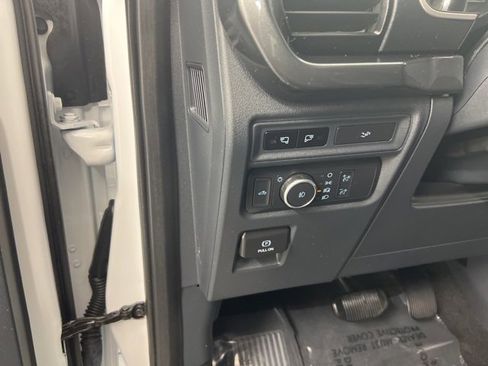 Used 2022 Ford F150 XLT w/ Equipment Group 302A High image 14