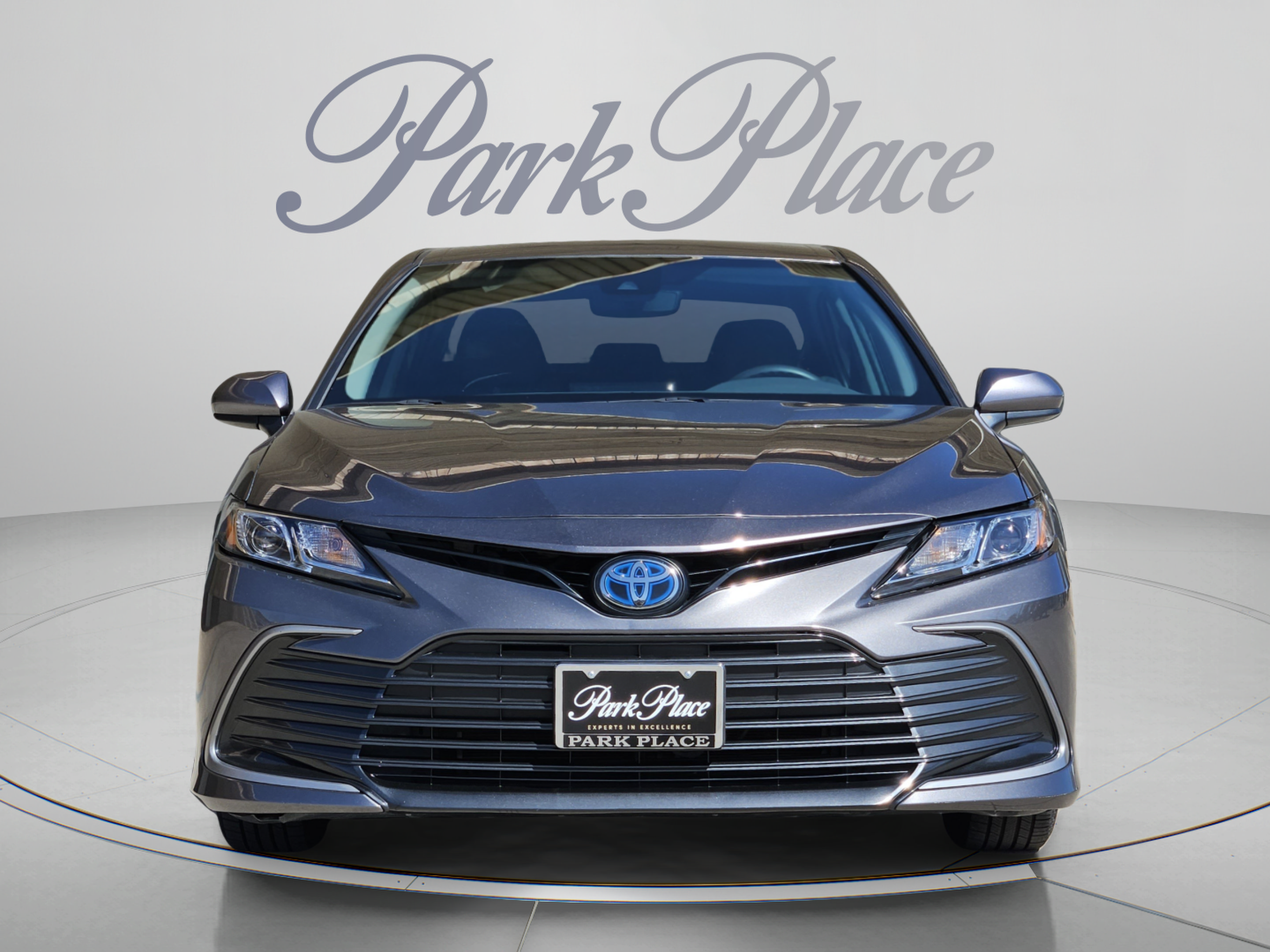Used 2023 Toyota Camry LE FWD image 9