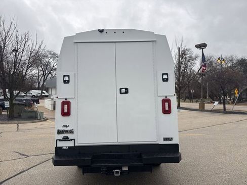 New 2025 Chevrolet Express 3500 w/ Power Convenience Package RWD image 5