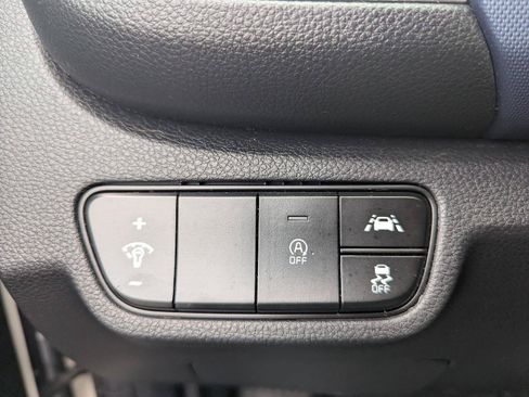 Used 2021 Kia Seltos S AWD/4WD image 21