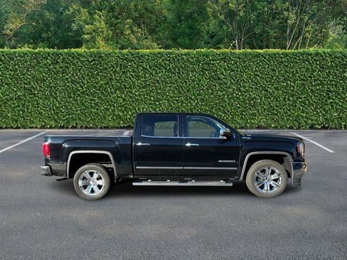 Used 2018 GMC Sierra 1500 SLT image 2