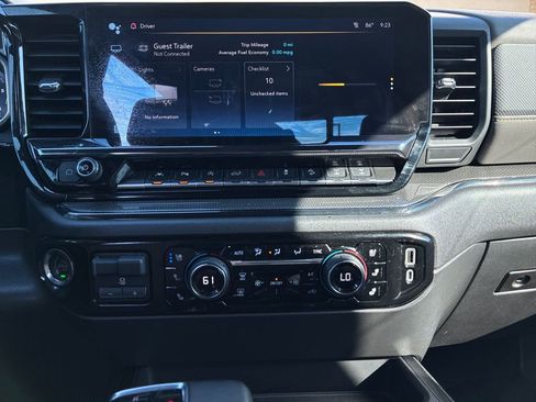 Used 2023 Chevrolet Silverado 1500 ZR2 w/ Technology Package AWD/4WD image 19