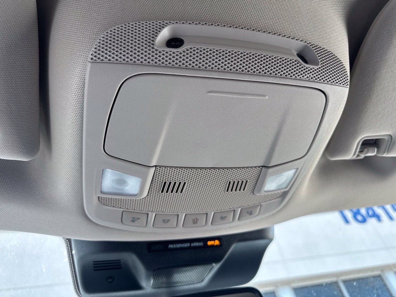 Used 2024 Ford Expedition XLT RWD image 14