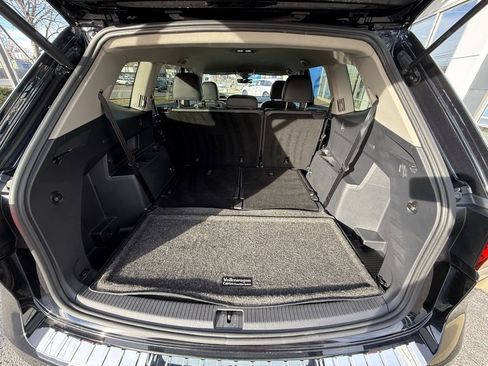 Used 2024 Volkswagen Atlas SE image 35