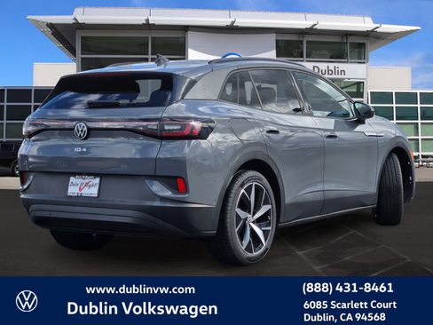 Certified 2023 Volkswagen ID.4 Pro S image 4