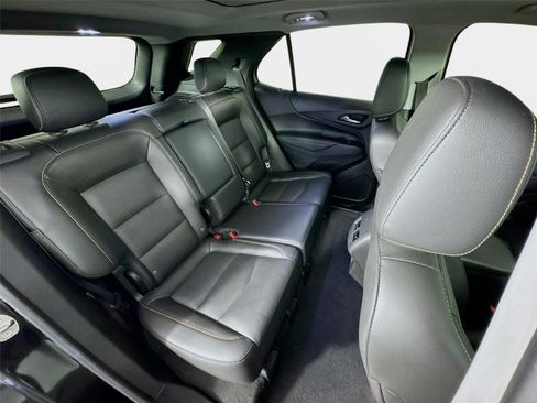 Used 2020 Chevrolet Equinox Premier AWD/4WD image 30