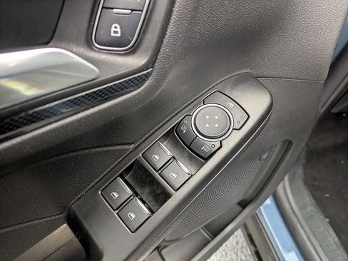 Used 2025 Ford Escape ST-Line image 15