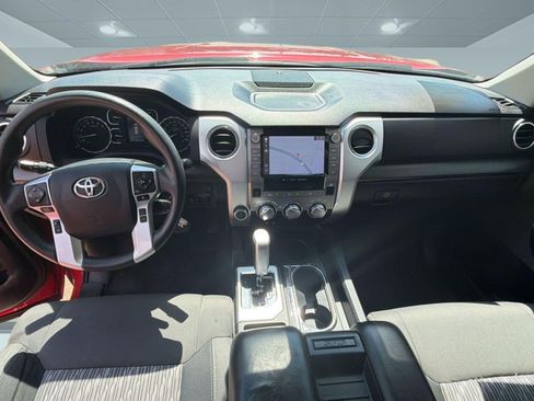 Used 2020 Toyota Tundra SR5 w/ SR5 Upgrade Package AWD/4WD image 14
