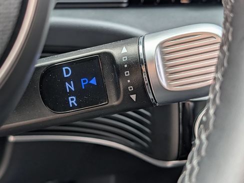 Certified 2024 Hyundai Ioniq 5 SEL RWD image 28