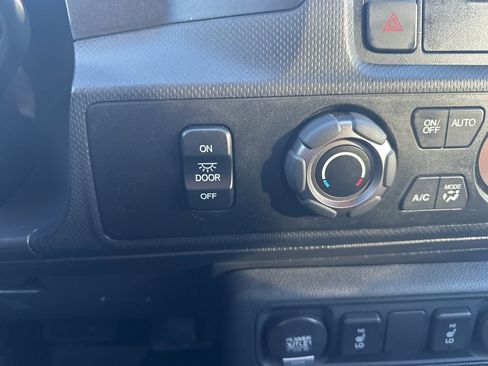 Used 2010 Honda Ridgeline RTL image 6