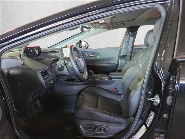 Certified 2024 Toyota Prius XLE FWD image 15