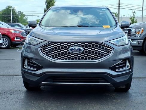 Certified 2023 Ford Edge SEL w/ Convenience Package AWD/4WD image 2