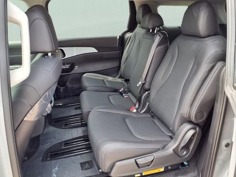New 2026 Kia Carnival SX Prestige FWD image 16