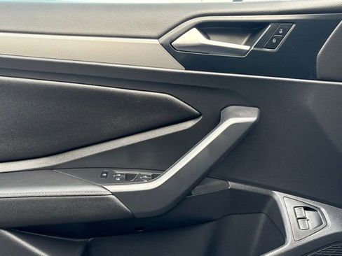 Used 2022 Volkswagen Jetta Sport image 25