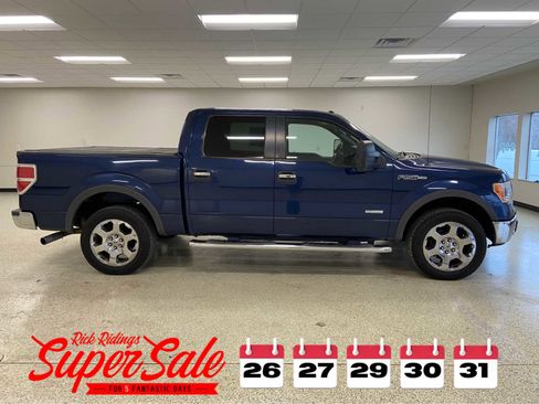 Used 2011 Ford F150 XLT w/ XLT Chrome Pkg image 4