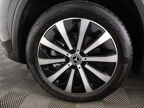 Certified 2023 Mercedes-Benz GLA 250 image 30