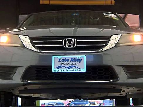 Used 2015 Honda Accord LX image 3