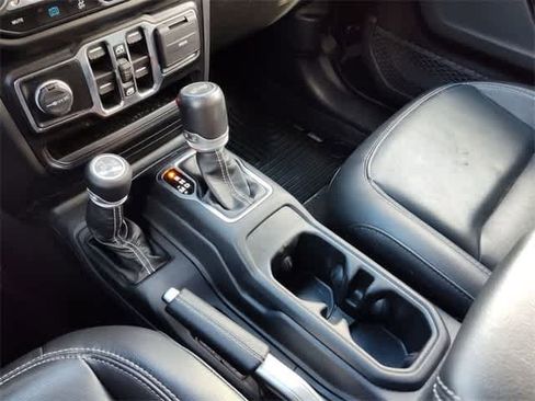 Used 2021 Jeep Wrangler Unlimited Sahara w/ Cold Weather Group image 25