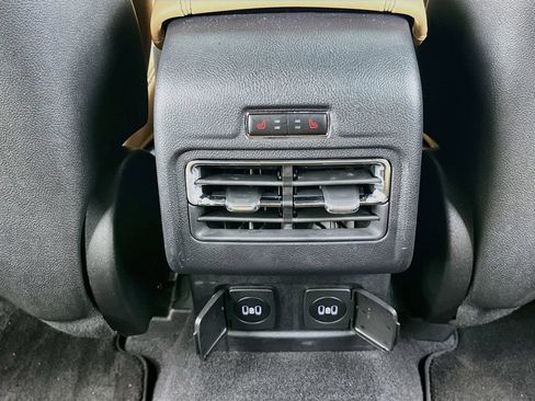 Used 2023 Lincoln Corsair Reserve FWD image 26