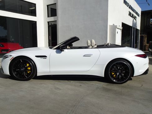 Used 2022 Mercedes-Benz SL 55 AMG 4MATIC image 4