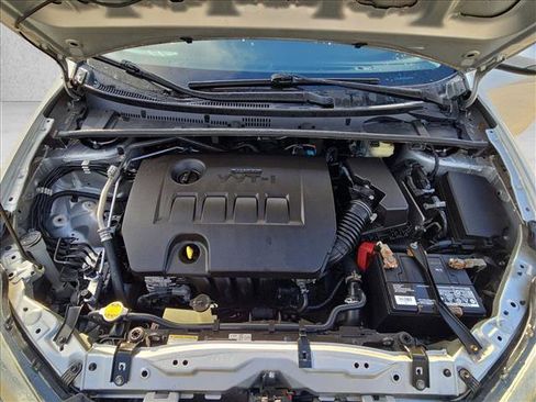 Used 2015 Toyota Corolla S image 21