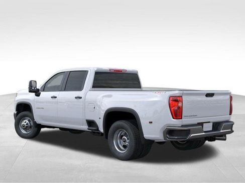 New 2026 Chevrolet Silverado 3500 W/T AWD/4WD image 3