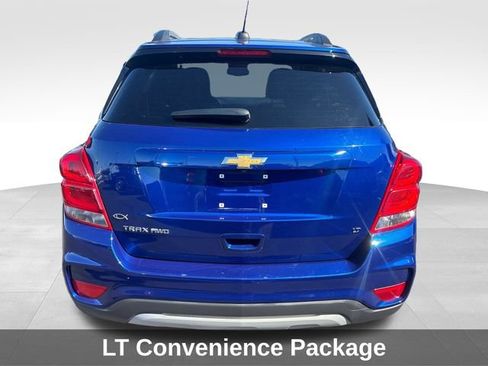 Used 2017 Chevrolet Trax LT w/ LT Convenience Package AWD/4WD image 4