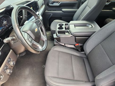 Certified 2025 Chevrolet Silverado 1500 LT AWD/4WD image 13