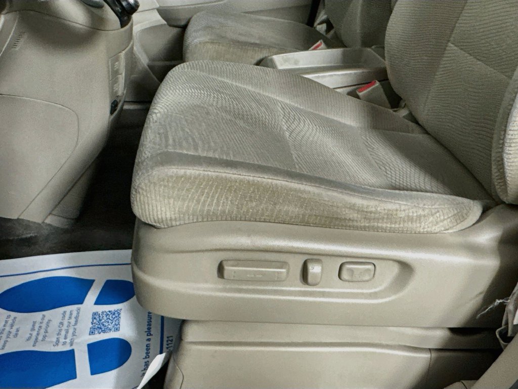 Used 2013 Honda Odyssey EX image 23